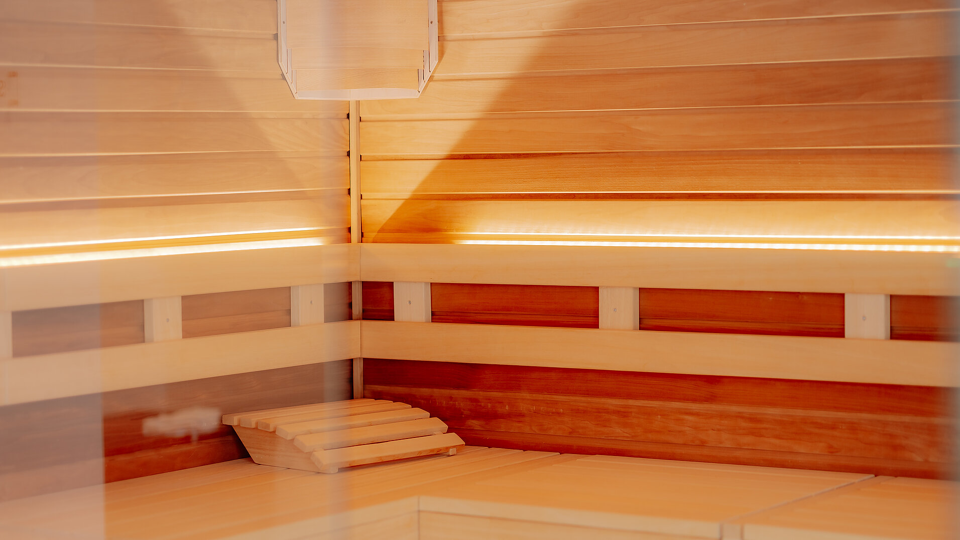 Innenansicht der finnischen Sauna im LOOKEN INN