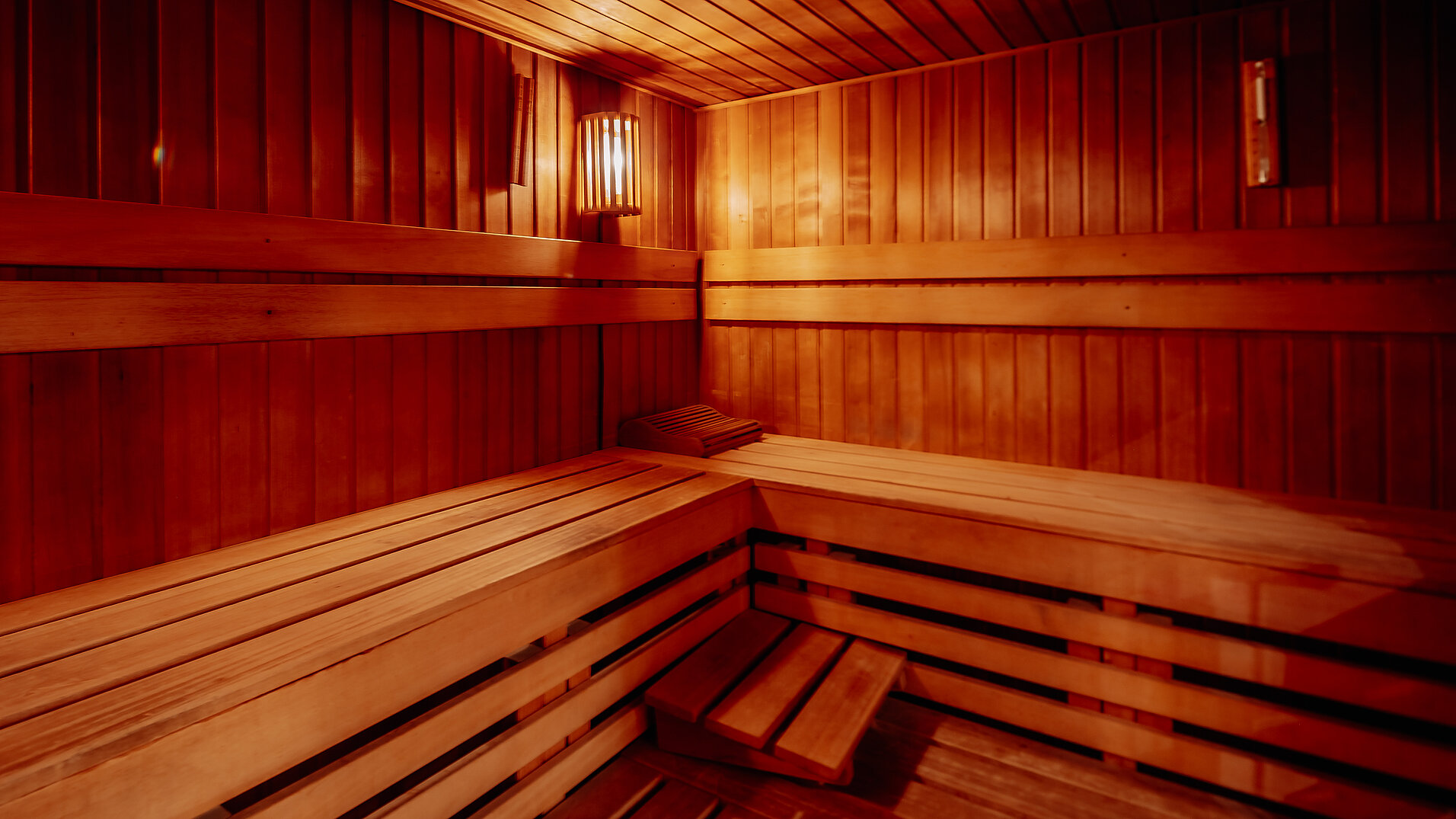 Innenaufnahme der finnischen Sauna im INSIDE Hotel Nordhorn